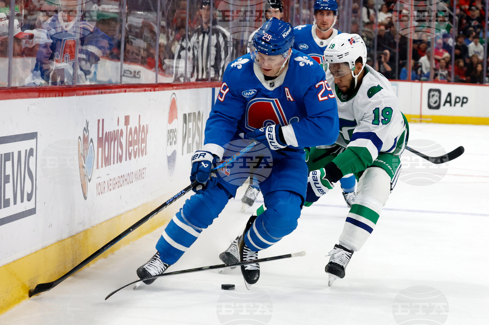 Avalanche Hurricanes Hockey