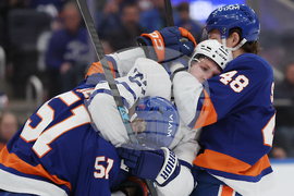 Maple Leafs Islanders Hockey