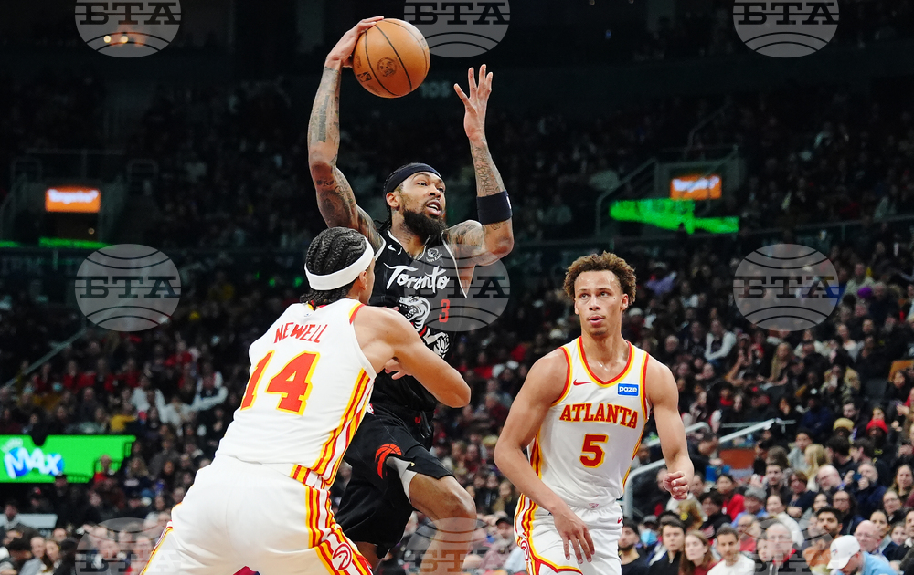 Hawks Raptors Basketball