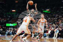 Hawks Raptors Basketball