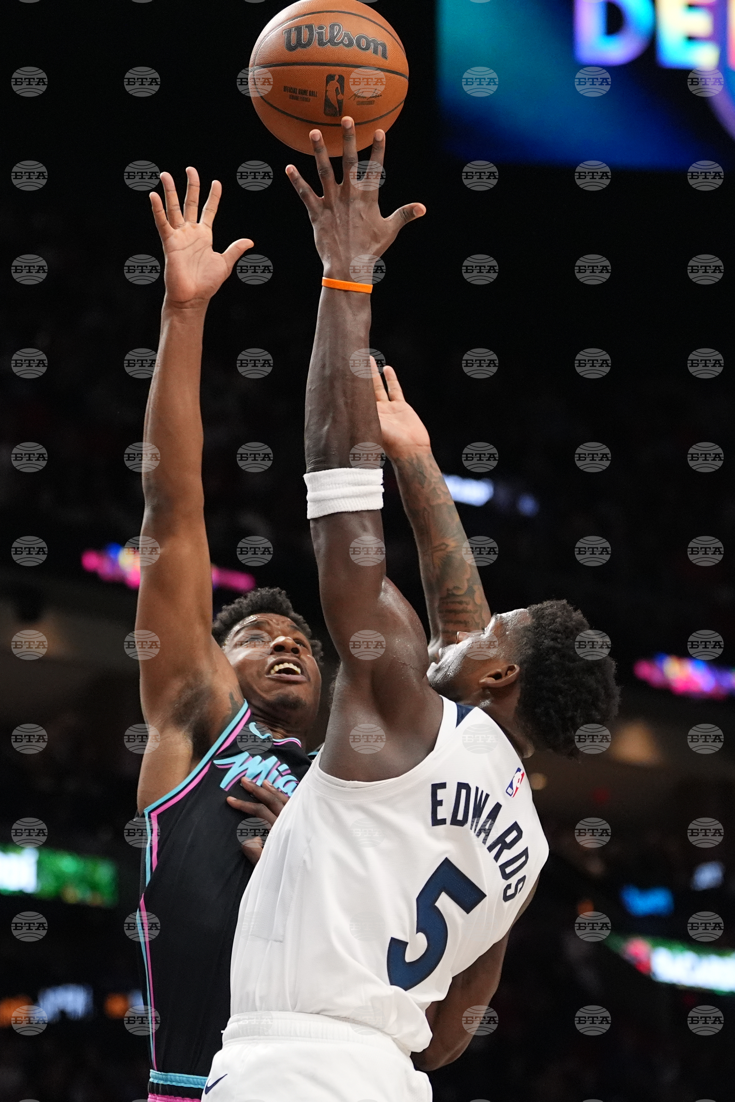 Timberwolves Heat Basketball