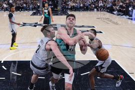 Trail Blazers Spurs Basketball