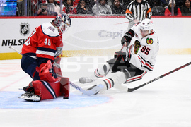 Blackhawks Capitals Hockey
