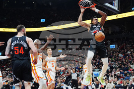 Hawks Raptors Basketball