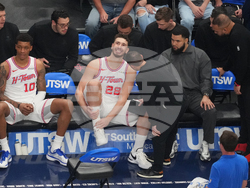 Rockets Mavericks Basketball