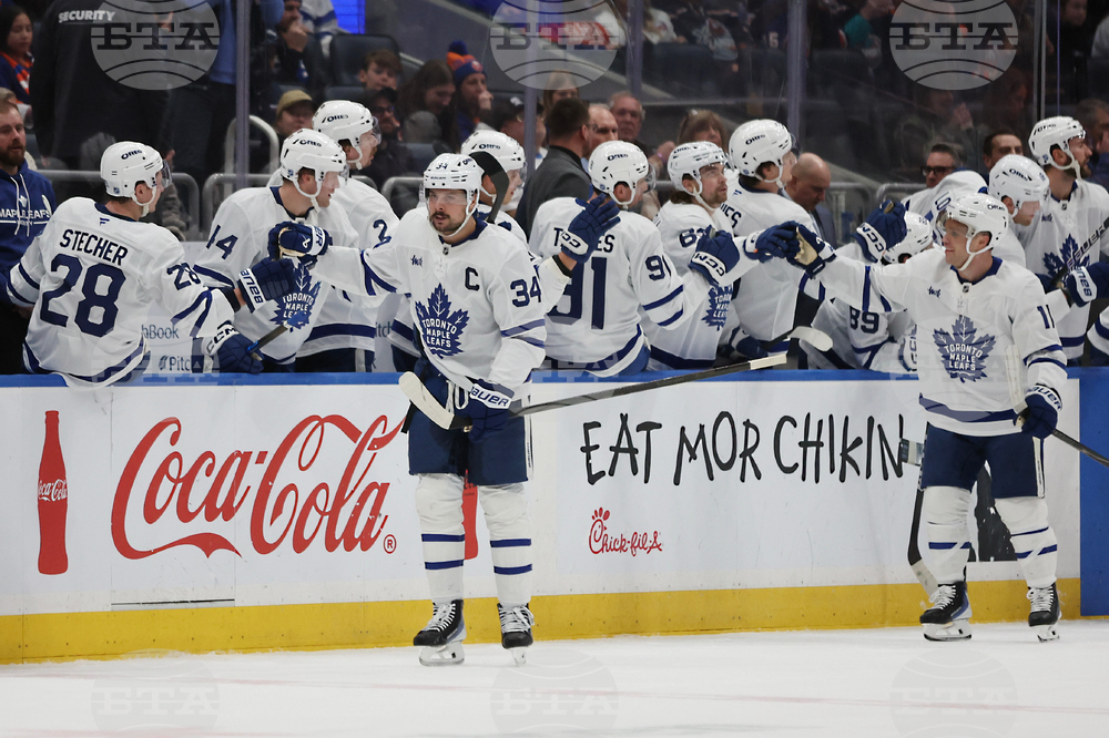 Maple Leafs Islanders Hockey