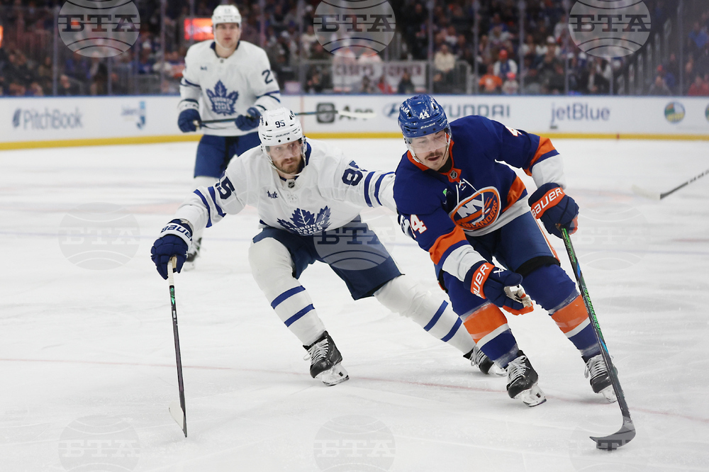 Maple Leafs Islanders Hockey