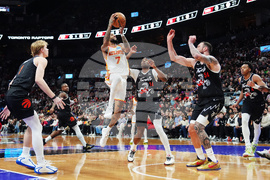 Hawks Raptors Basketball