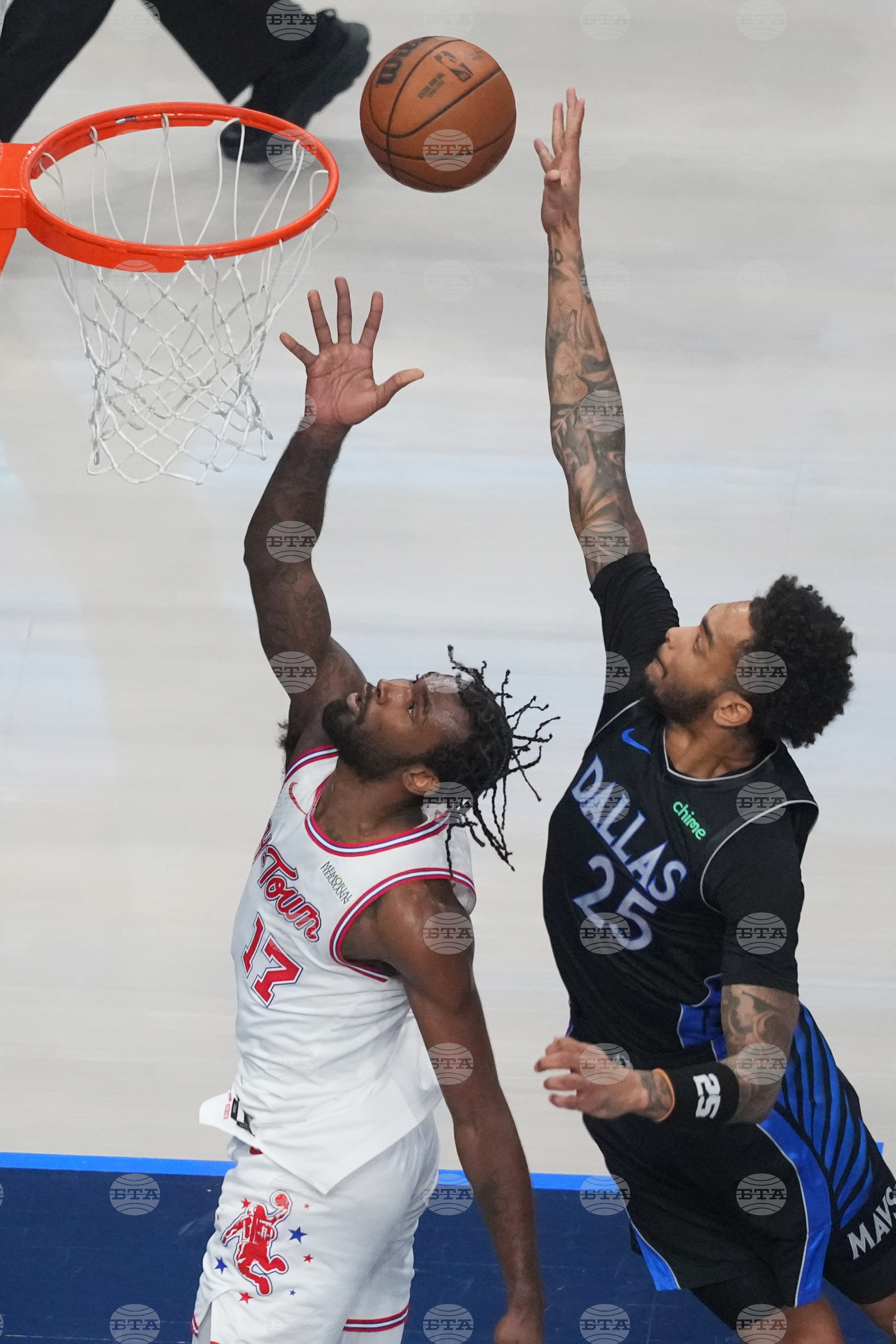 Rockets Mavericks Basketball