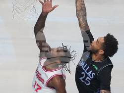 Rockets Mavericks Basketball