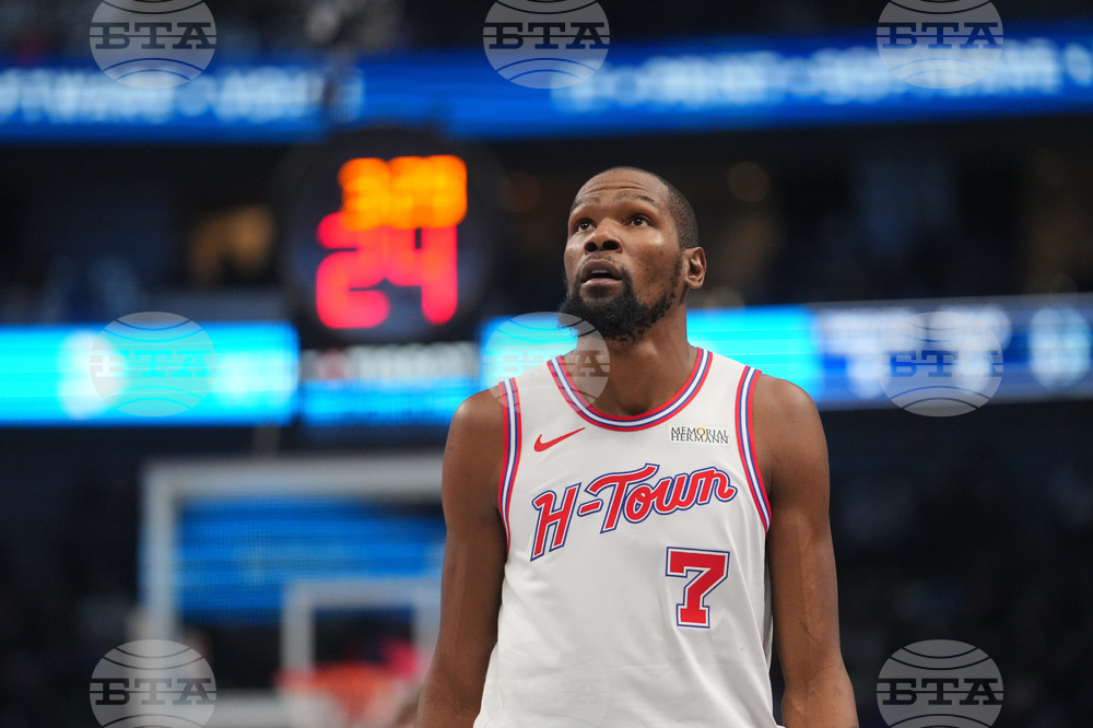 Rockets Mavericks Basketball