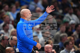 Rockets Mavericks Basketball