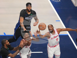 Rockets Mavericks Basketball