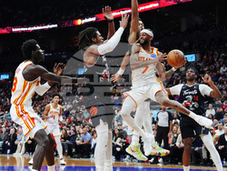 Hawks Raptors Basketball