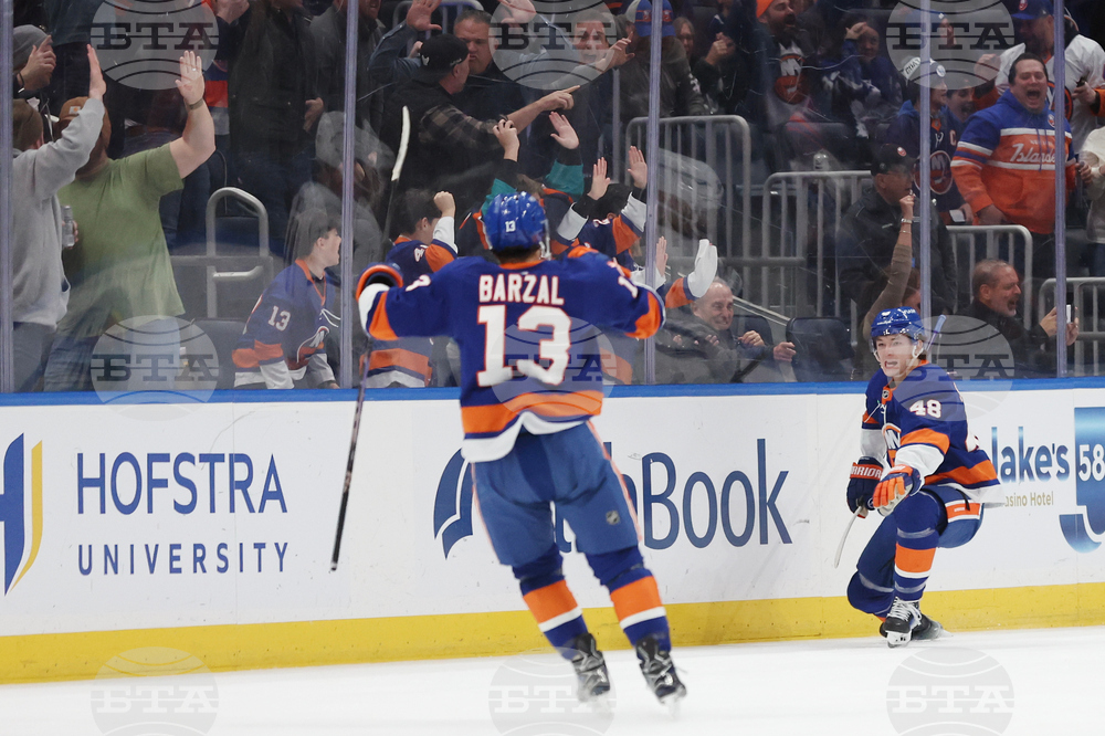 Maple Leafs Islanders Hockey