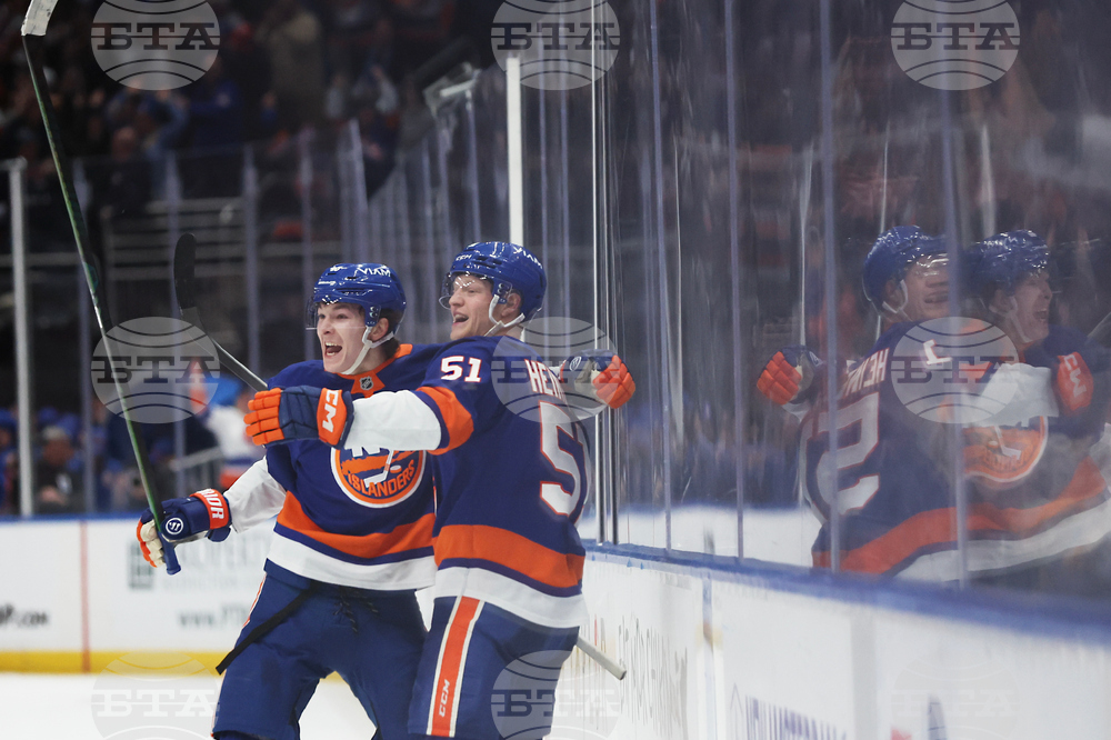 Maple Leafs Islanders Hockey