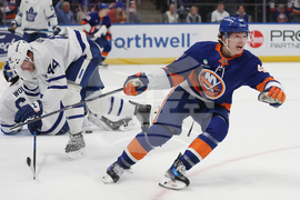 Maple Leafs Islanders Hockey