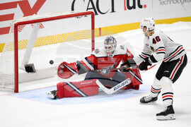 Blackhawks Capitals Hockey