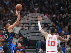 Rockets Mavericks Basketball