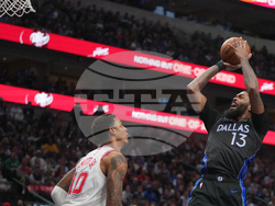 Rockets Mavericks Basketball