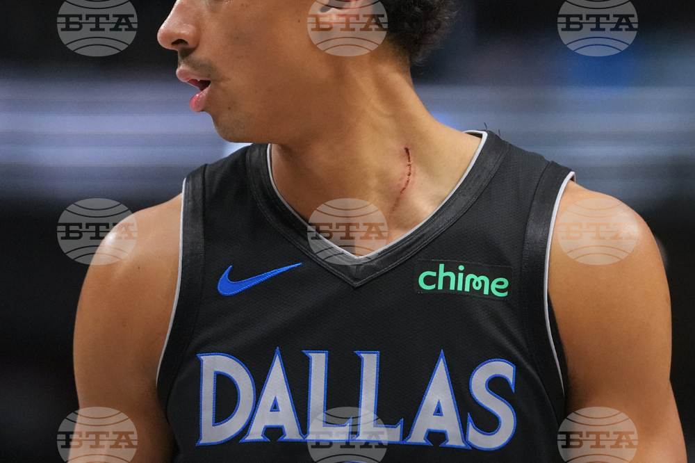 Rockets Mavericks Basketball