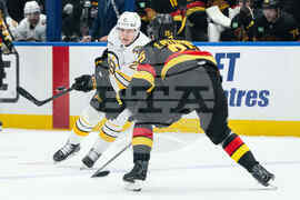 Bruins Canucks Hockey
