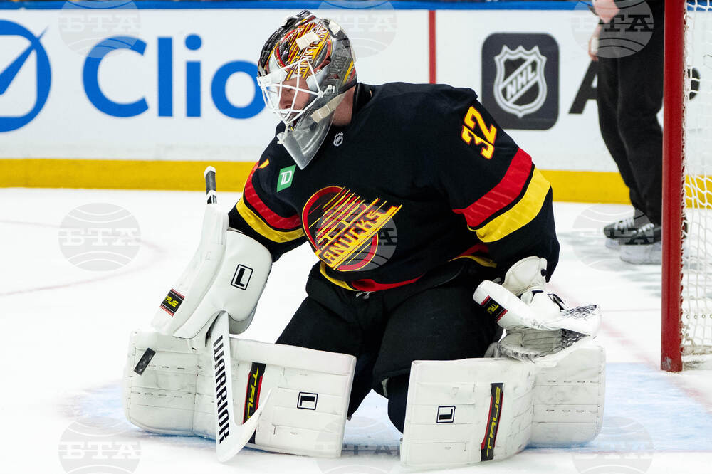 Bruins Canucks Hockey