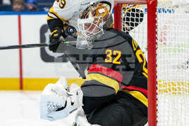 Bruins Canucks Hockey