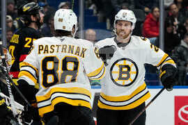 Bruins Canucks Hockey