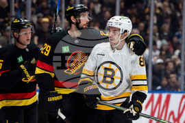 Bruins Canucks Hockey