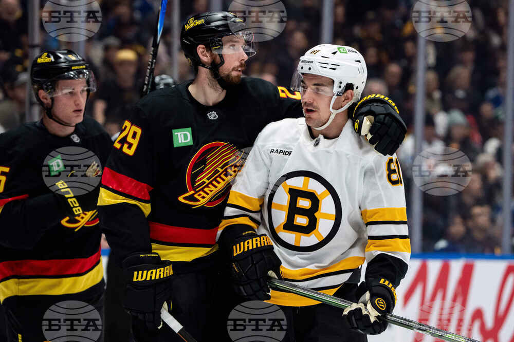 Bruins Canucks Hockey