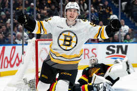 Bruins Canucks Hockey