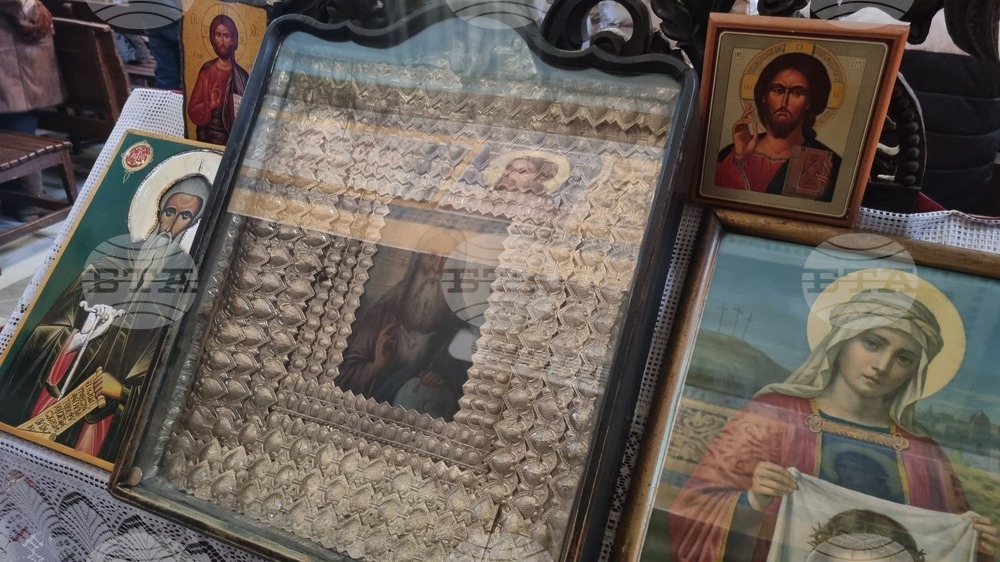 Търговище - църковна служба - храм „Св. Йоан Рилски“