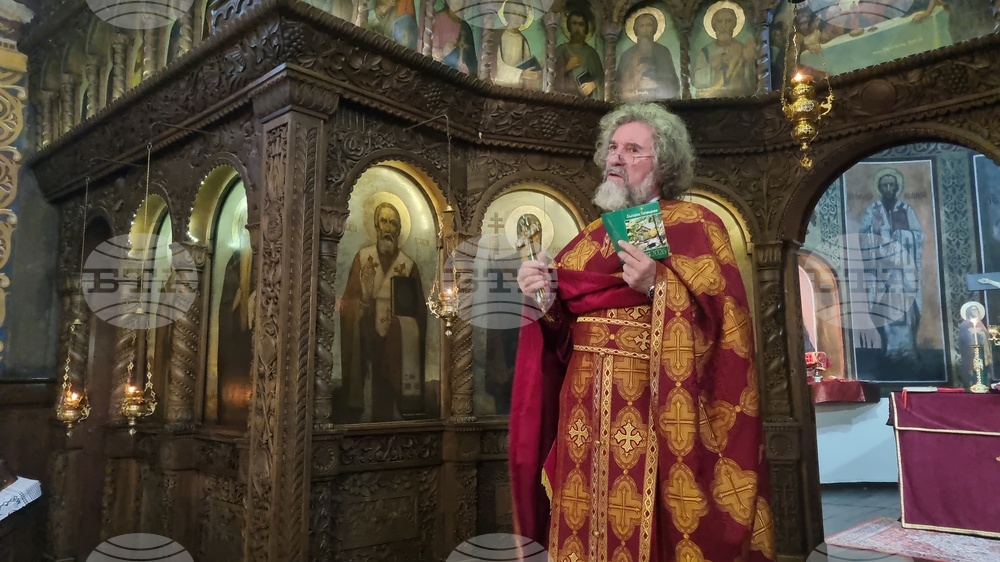 Търговище - църковна служба - храм „Св. Йоан Рилски“