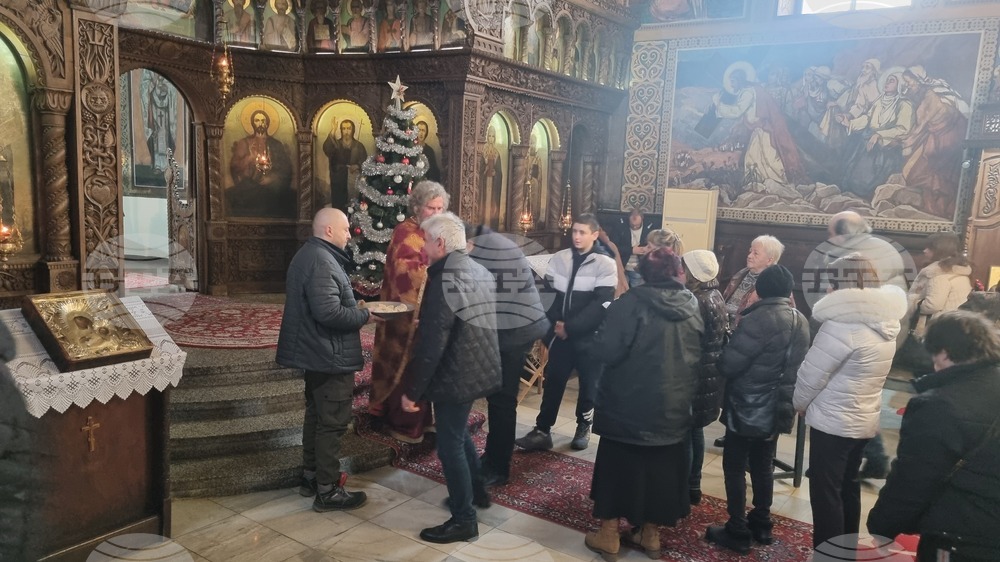 Търговище - църковна служба - храм „Св. Йоан Рилски“