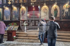 Добрич - храм „Св. Троица“ - неделна литургия