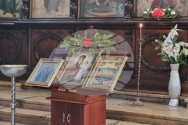 Добрич - храм „Св. Троица“ - неделна литургия