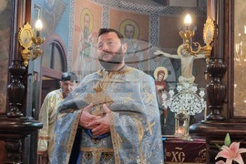 Добрич - храм „Св. Троица“ - неделна литургия