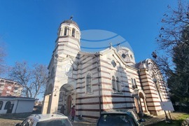 Добрич - храм „Св. Троица“ - неделна литургия