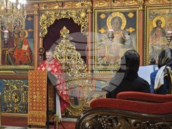 Русе - храм „Света Троица“ - литургия