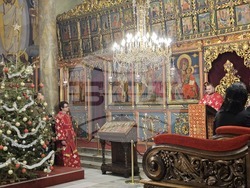 Русе - храм „Света Троица“ - литургия