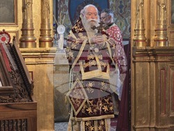 Ловеч - храм „Света Троица“ - литургия