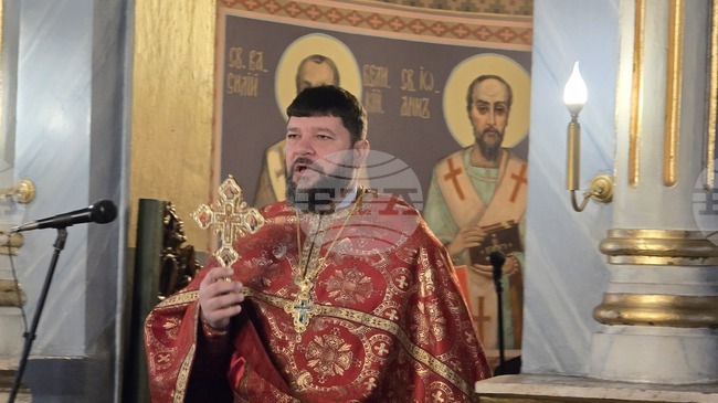 Покайте се, понеже се приближи Царството небесно, призова отец Милен от плевенския храм "Света Параскева", като цитира св. Йоан Кръстител