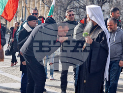 Патриарх Даниил - света литургия - шествие