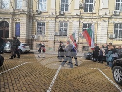 Патриарх Даниил - света литургия - шествие