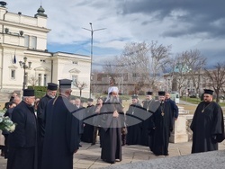 Патриарх Даниил - света литургия - шествие