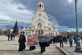 Патриарх Даниил - света литургия - шествие