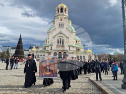 Патриарх Даниил - света литургия - шествие