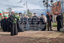 Патриарх Даниил - света литургия - шествие