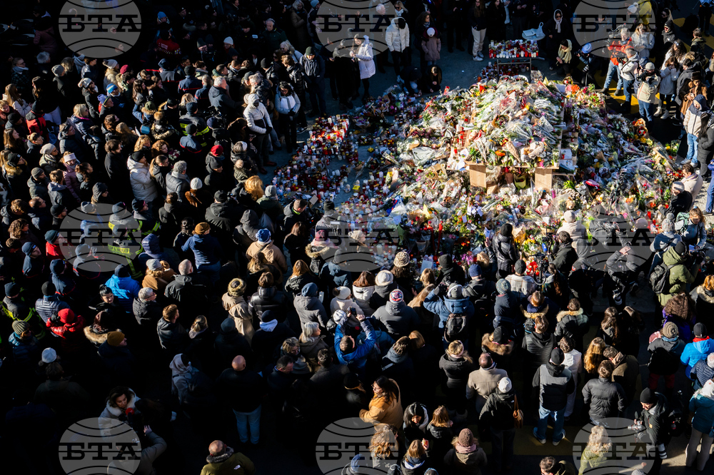 Общественият натиск за отговори след пожара в бар в Швейцария расте